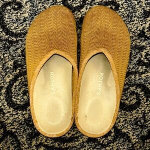 Rothys Clogs excellent pre-loved condition